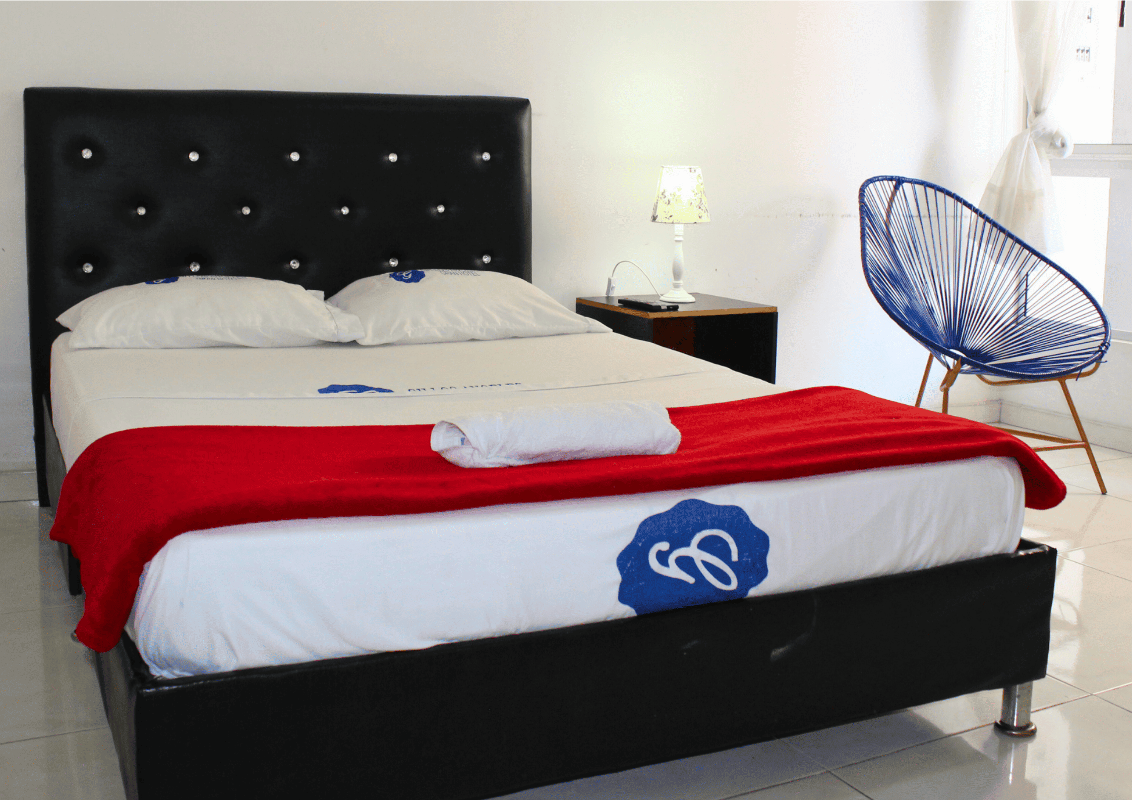 Doble-deluxe-hotel-en-mesitas