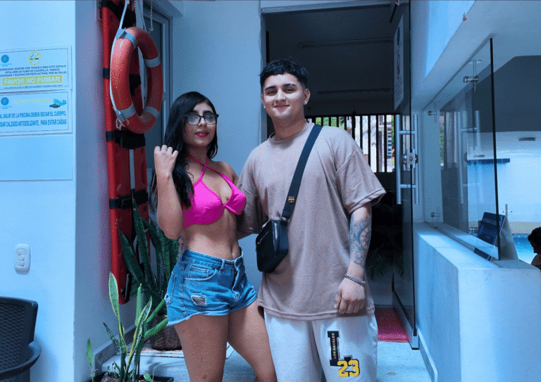 clientes-felices-hotel-en-mesitas-9